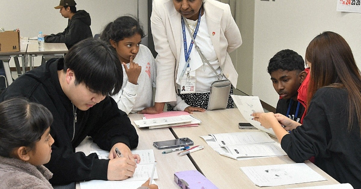 日本語教育、生活相談…3カ国語で住民支えるスリランカ出身の市職員
