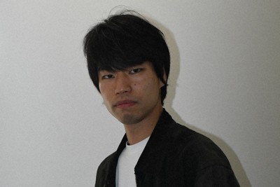 ピアニストの務川慧悟さん＝最上聡撮影