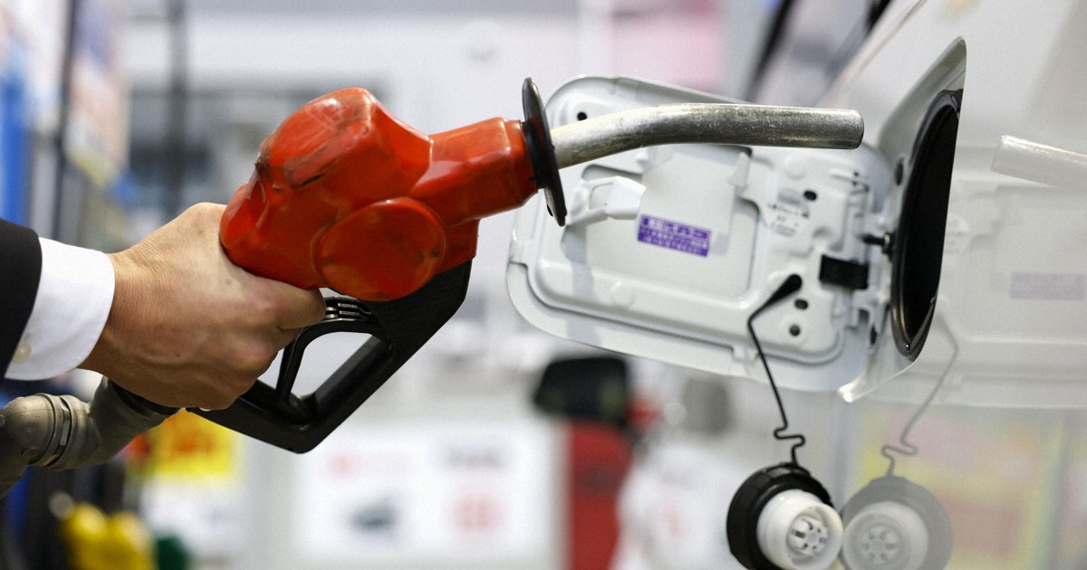 ガソリン平均価格155円70銭　約4年半ぶり安値　最高値は鹿児島