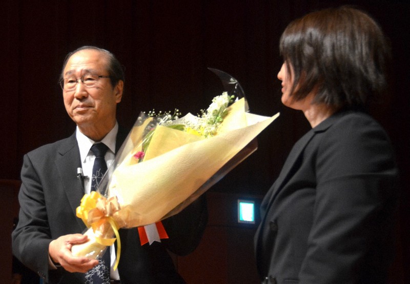 21世紀は気体の時代」 ノーベル化学賞の北川さん、仙台で講演 | 毎日新聞