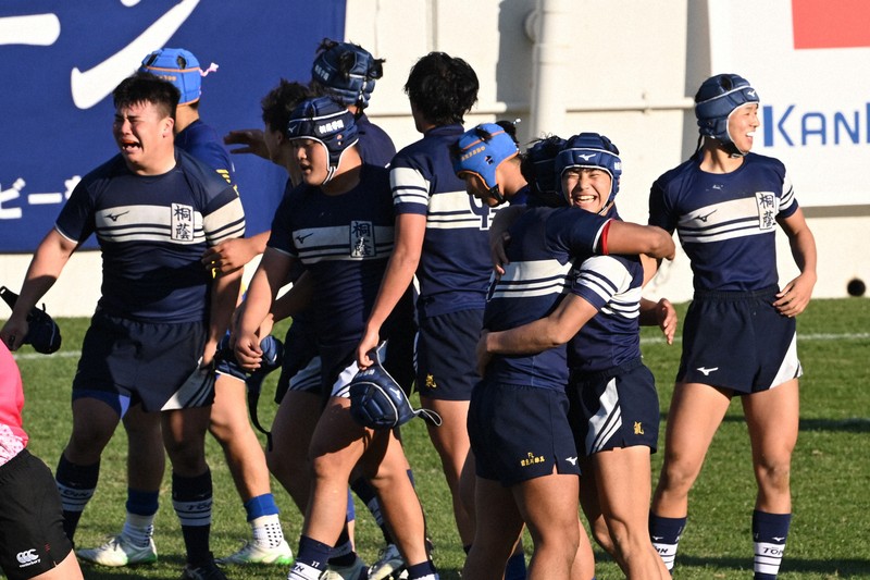桐蔭学園が3連覇 京都成章降す 全国高校ラグビー決勝 [写真特集1/28