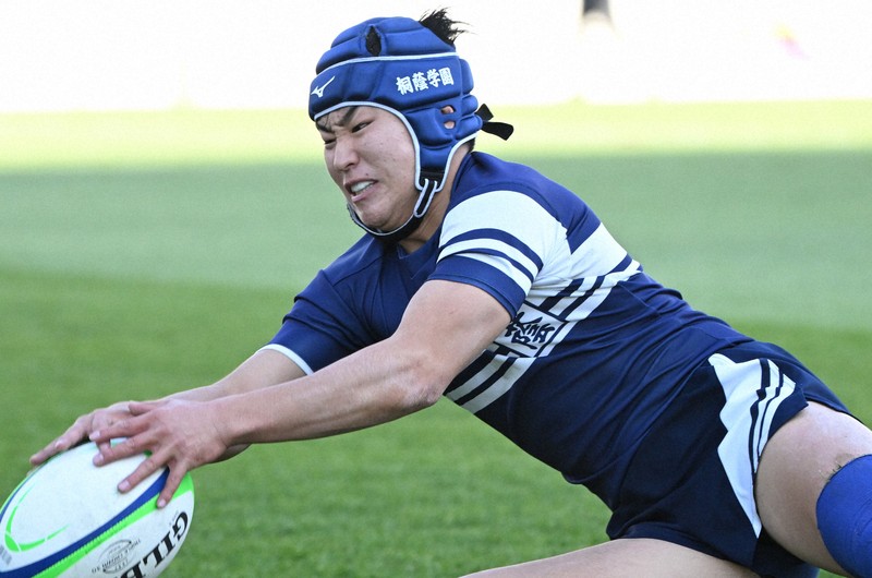 3連覇決定づけたキックチャージ 桐蔭学園・竹山 高校ラグビー | 毎日新聞