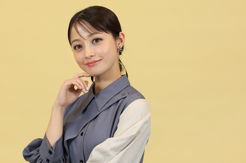 ド」がつくほど前向き ドラマ「ヤンドク」主演の橋本環奈さん [写真