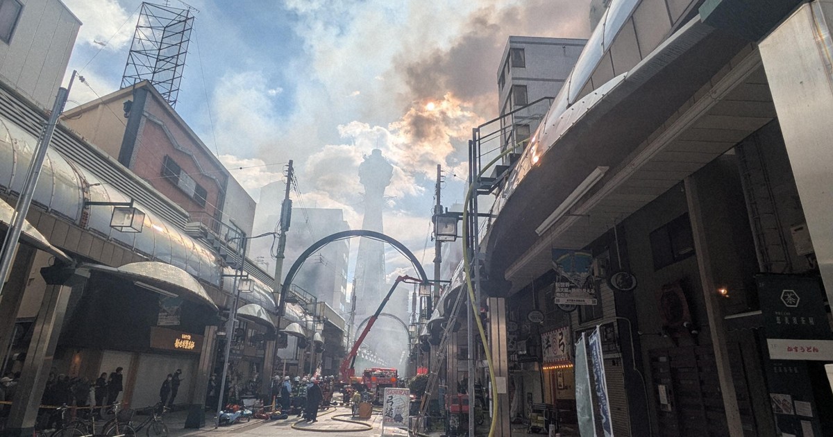 Fire breaks out in shopping district near famous Osaka sightseeing spot