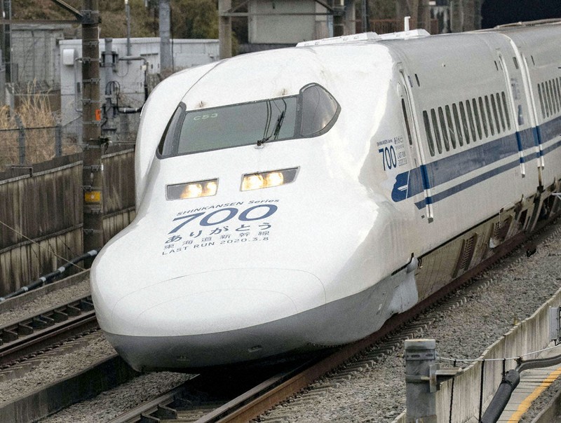 新幹線のアルミ再利用 引退車両活用 住宅建材・食器にも 新造より環境