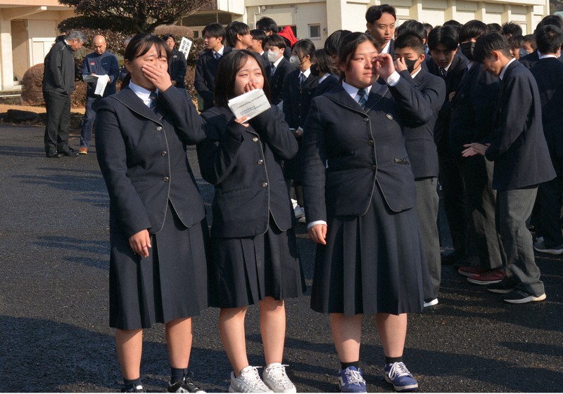 和牛甲子園へ、雌牛「むぎ」と涙の別れ　大分・久住高原農高うし部