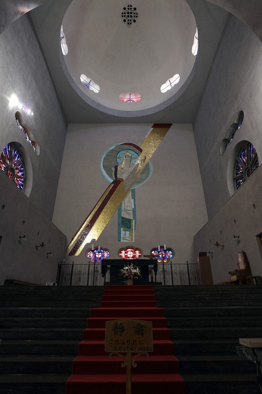 Retro Japan in Photos: World Peace Memorial Cathedral in Hiroshima