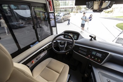 中国の自動運転車（２０２３年9月、中国・重慶市） Bloomberg