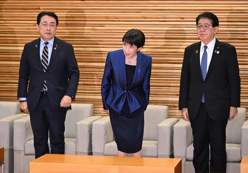 食料品の消費税率、「時限的にゼロ」案 高市政権の衆院選公約に浮上