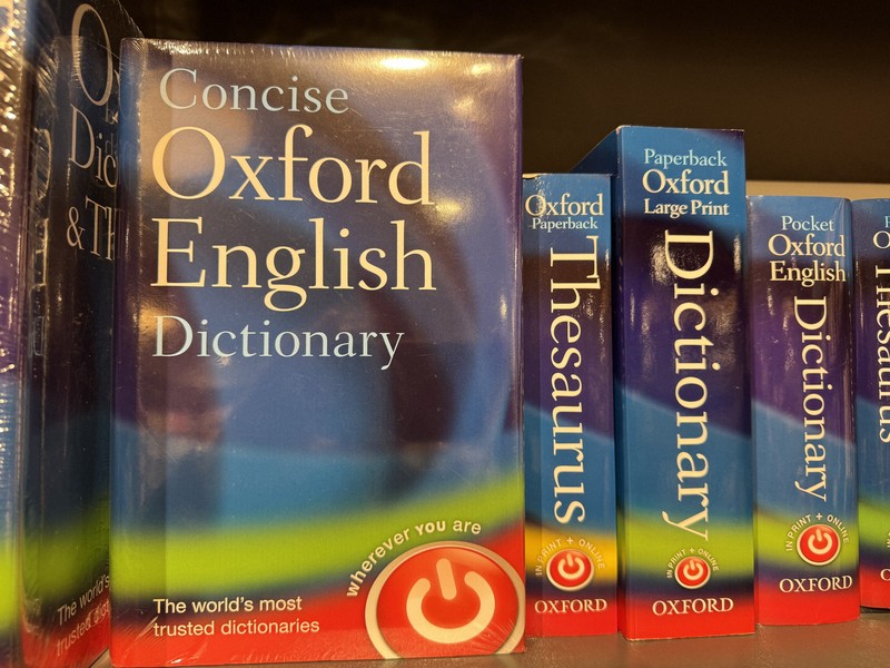 英語　Oxford Bond 11+ for10-11years 8冊　未使用品 senpai」など日本由来の11語 オックスフォード辞典に追加 | 毎日新聞