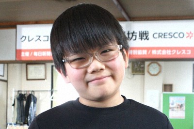 「クレスコ杯第29回ジュニア本因坊戦」の中国地区岡山大会で優勝した田中彰人さん＝岡山市中区で、相原洋撮影