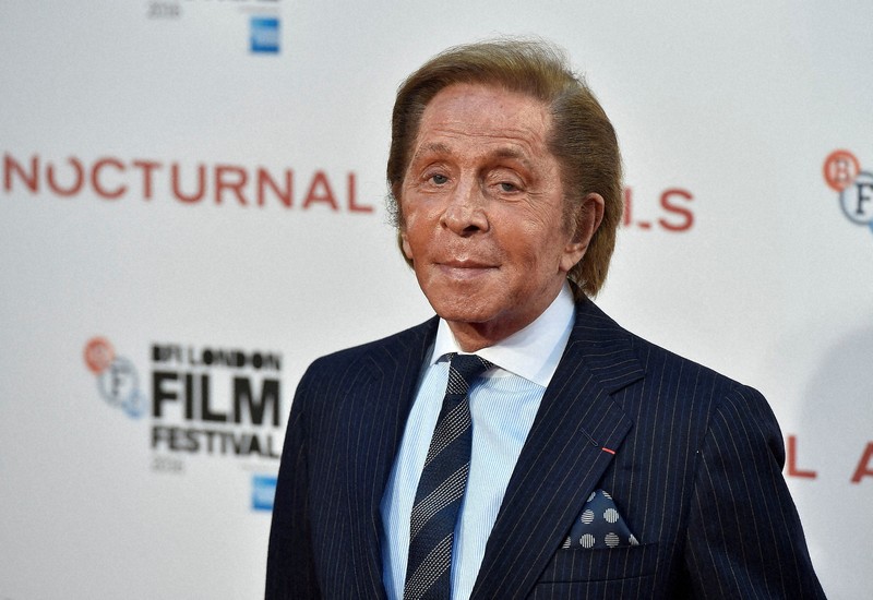 ヴァレンティノ創業者、ガラバーニさん死去 93歳 伊高級ブランド