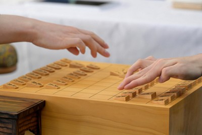 将棋盤＝2026年1月12日、渡部直樹撮影