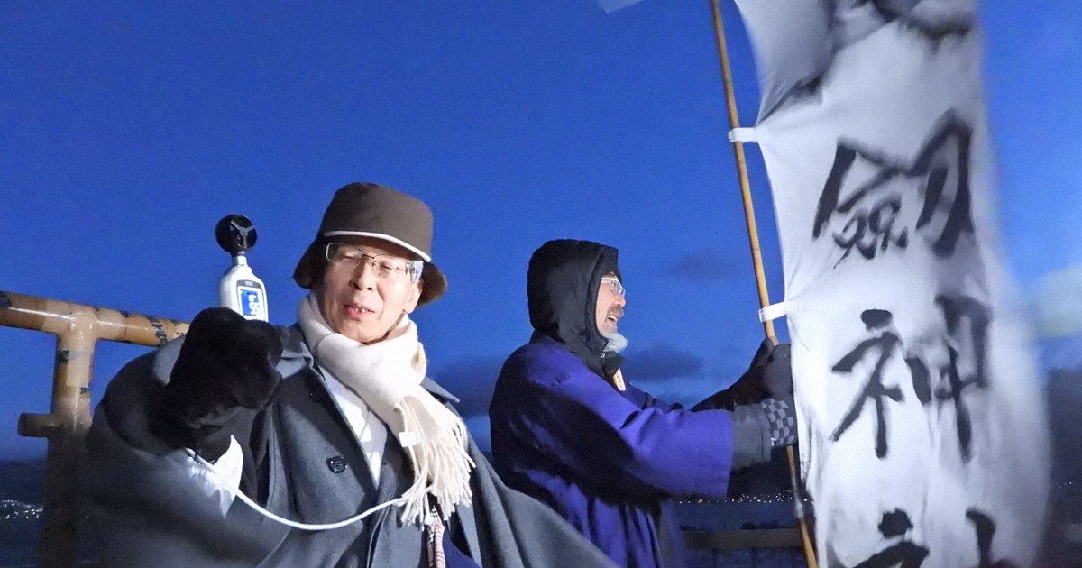 大寒でも2度…諏訪湖「御神渡り」気配なく観察折り返し　寒波に期待