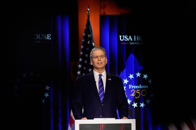 米国のベッセント財務長官＝スイス・ダボスで2026年1月21日、AP