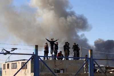 過激派組織「イスラム国」（IS）の関係者を収容するキャンプ＝シリア北東部ハサカで2026年1月21日、ロイター