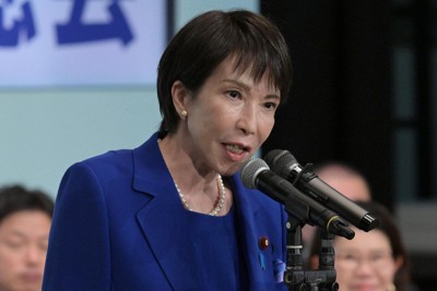 自民党総裁に選出された際、党所属議員に「馬車馬のように働いていただきます」と呼びかけた高市早苗氏＝自民党本部で2025年10月4日午後3時4分、渡部直樹撮影