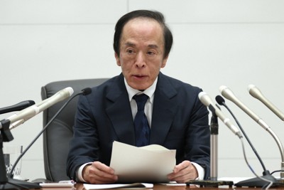 金融政策決定会合に記者会見する日銀の植田和男総裁＝東京都千代田区で2025年1月23日午後3時半、小林努撮影