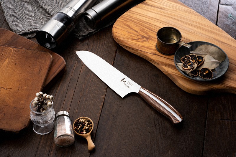 わたしのふるさと便：プレゼント 岐阜県 「三星刃物」の三徳包丁 3人に