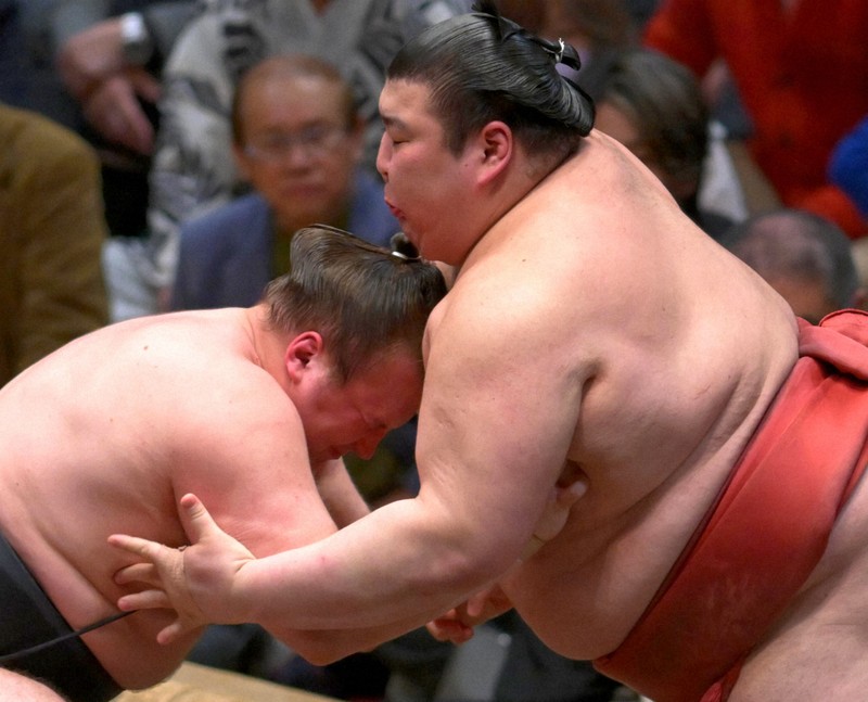 安青錦、綱取り挑戦へ ゆかりの地で「伝説の名力士」に挑む | 毎日新聞