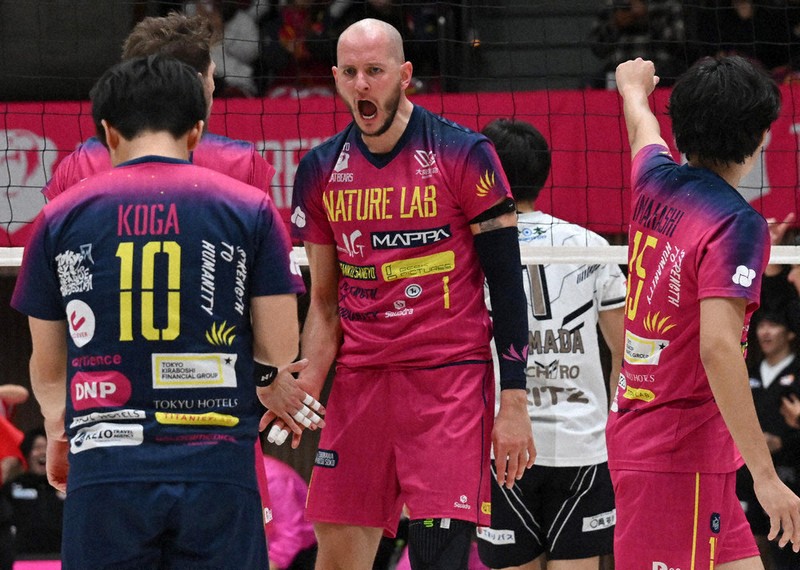 バレー推し：日本に戻ったレジェンド バルトシュ・クレク／上 クラブの