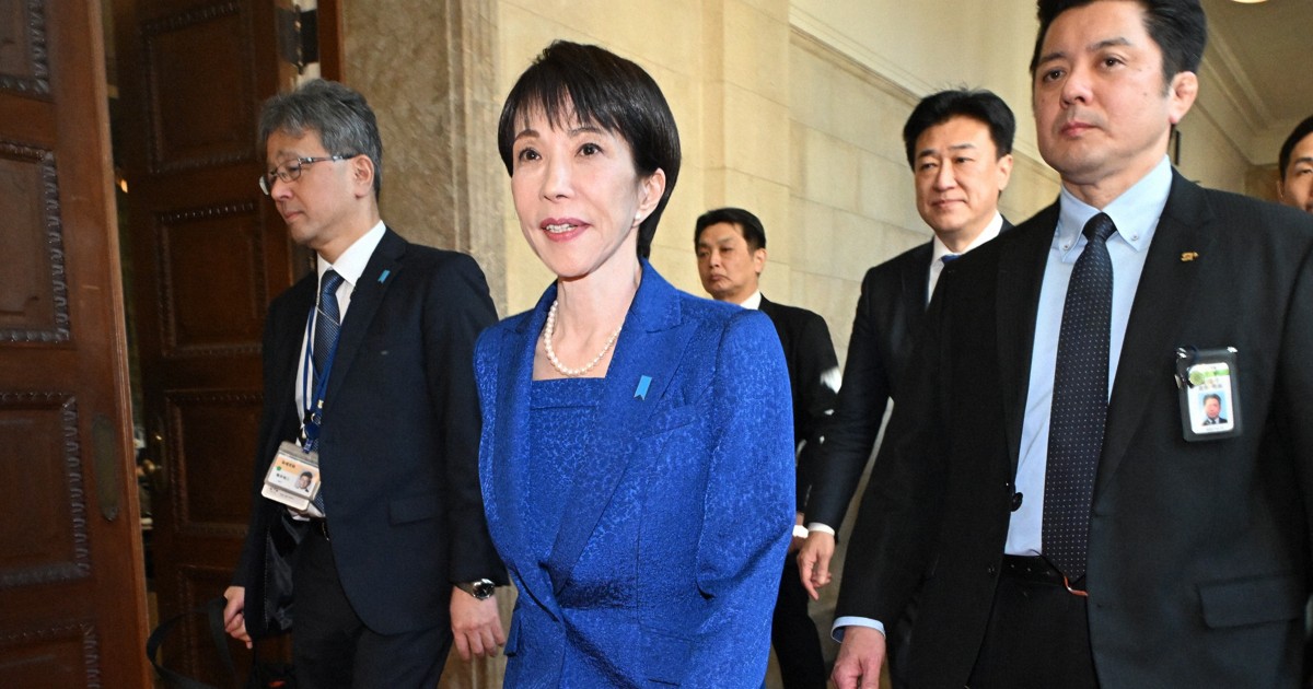 読む政治：“サナ活”は選挙を動かすか 政策は知らないけど…「働く姿に