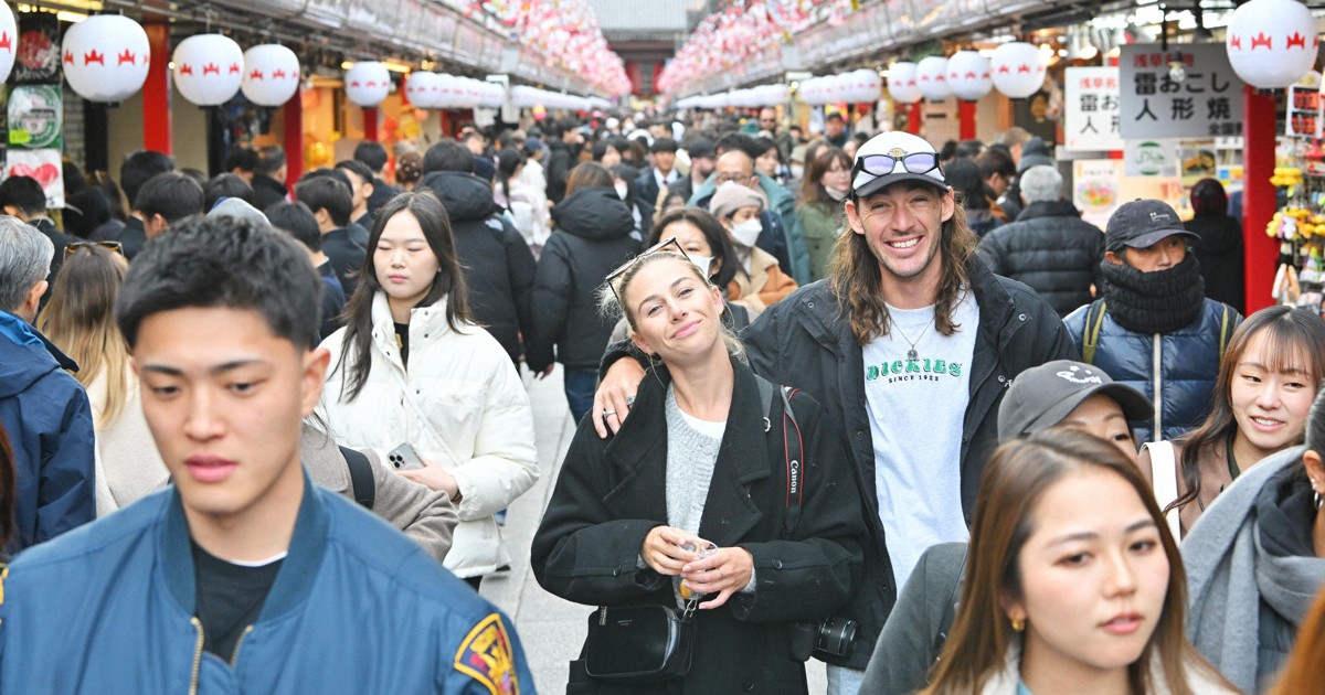 Editorial: Japan must look beyond numbers as yearly visitors top 40 mil.
