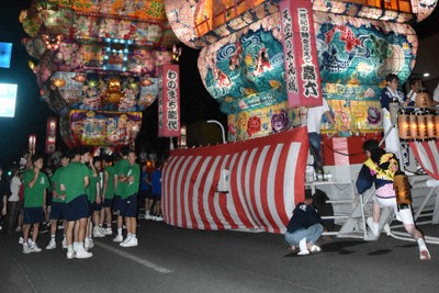 最優秀賞に選ばれた「天空の不夜城」＝秋田県能代市で2025年8月、田村彦志撮影