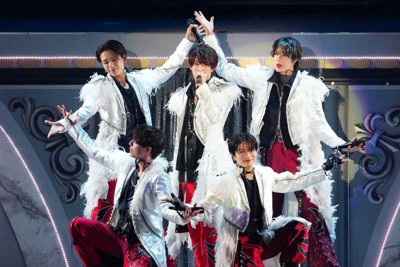 熱唱するACEes（撮影・大城　有生希）