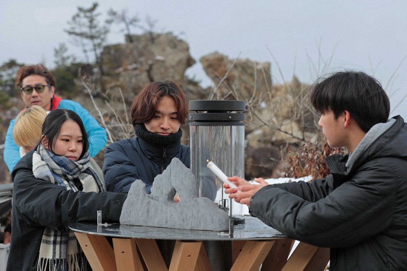 阪神大震災追悼の「希望の灯り」　能登半島地震の被災地で点灯式