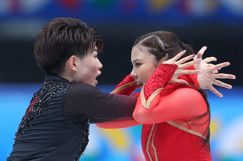 リンクサイド：苦境で深めた絆 フィギュア団体メダルの鍵握る「うた