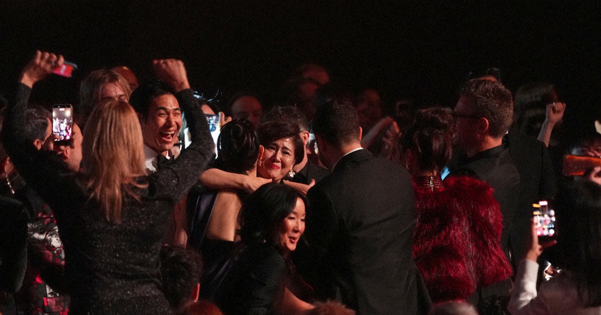 'Kpop Demon Hunters' earn first K-pop Grammy, Steven Spielberg wins 1st ...