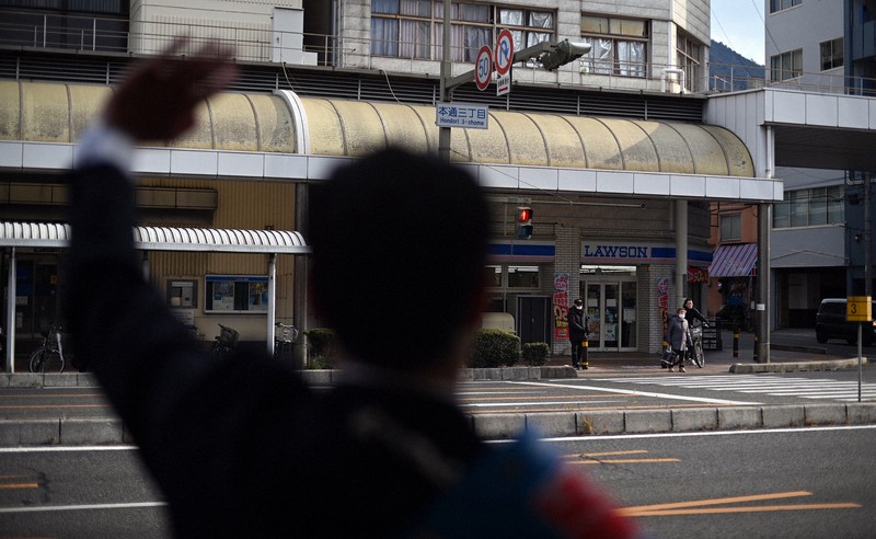「基地の町」呉で進む大規模な防衛拠点整備計画　選挙の争点にならず