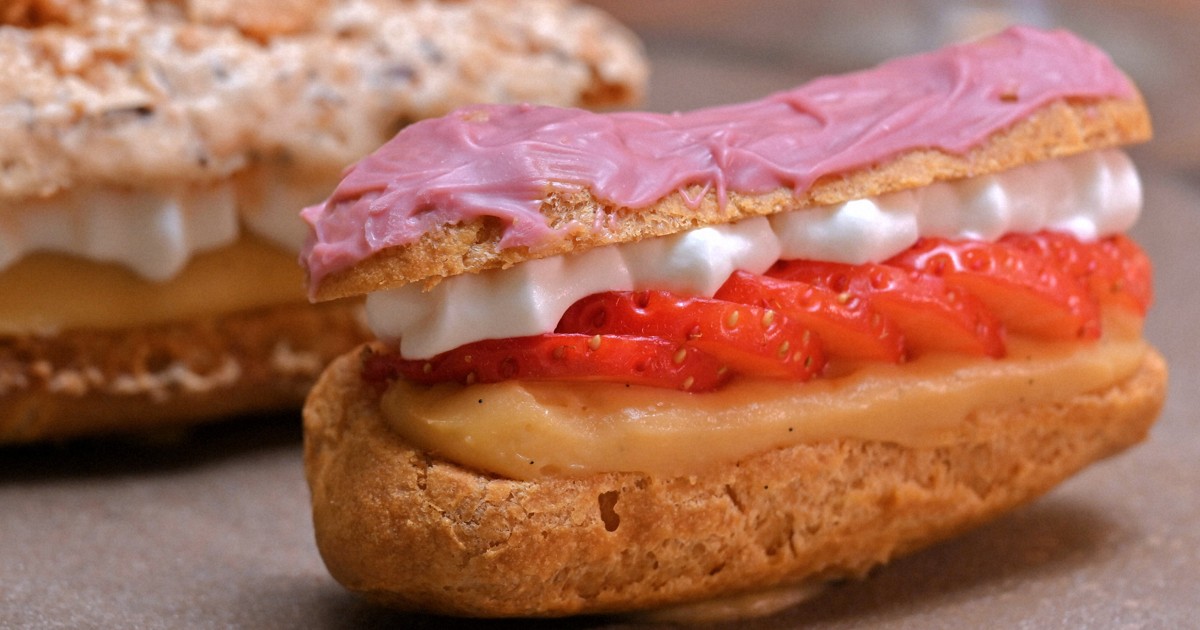 王将戦おやつ　藤井王将はエクレア　永瀬九段は百合根きんとん、大福