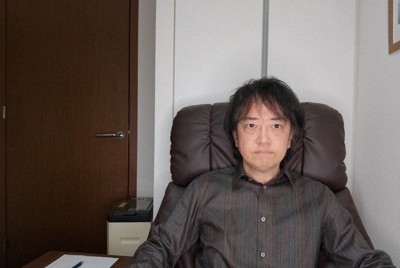 中村文則の書斎のつぶやき：情勢調査多過ぎでは | 毎日新聞