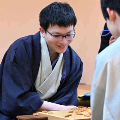 検討陣も騒然…奥深い研究と負けない将棋 王将戦第3局ポイント解説