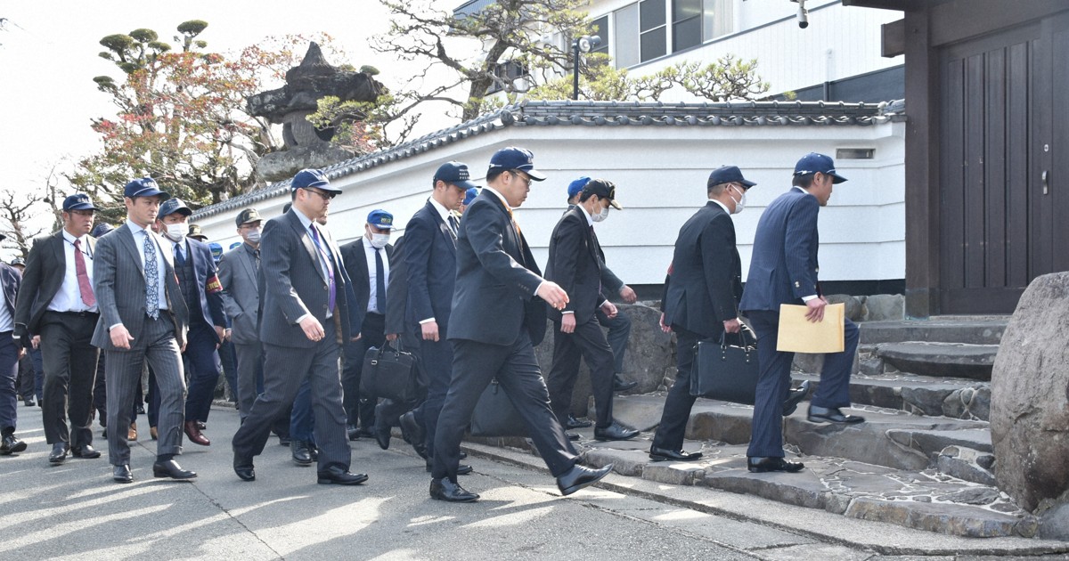 道仁会本家事務所を殺人容疑などで家宅捜索　15年前の抗争事件で