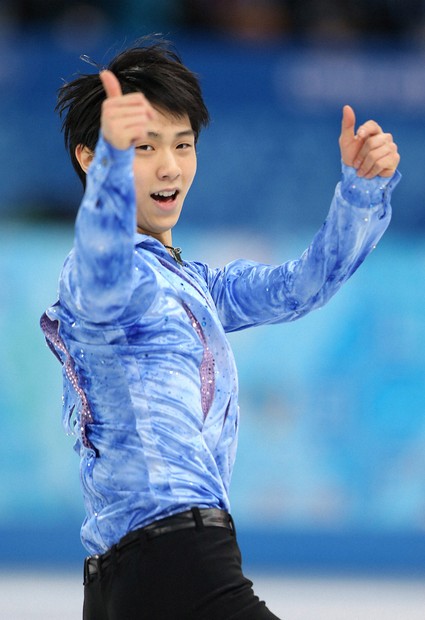 ソチ2014：19歳・羽生結弦、鮮烈オリンピックデビュー 団体で首位発進