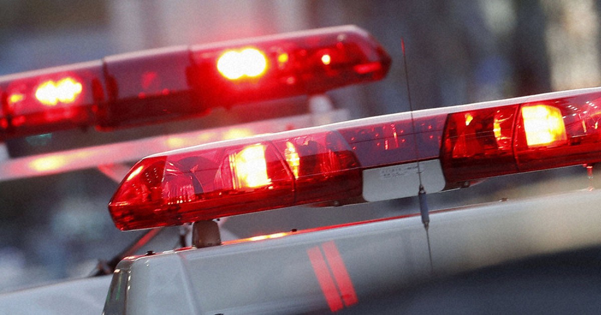 雪の影響か、築地大橋で事故相次ぐ　事故処理中の警察官2人が重傷