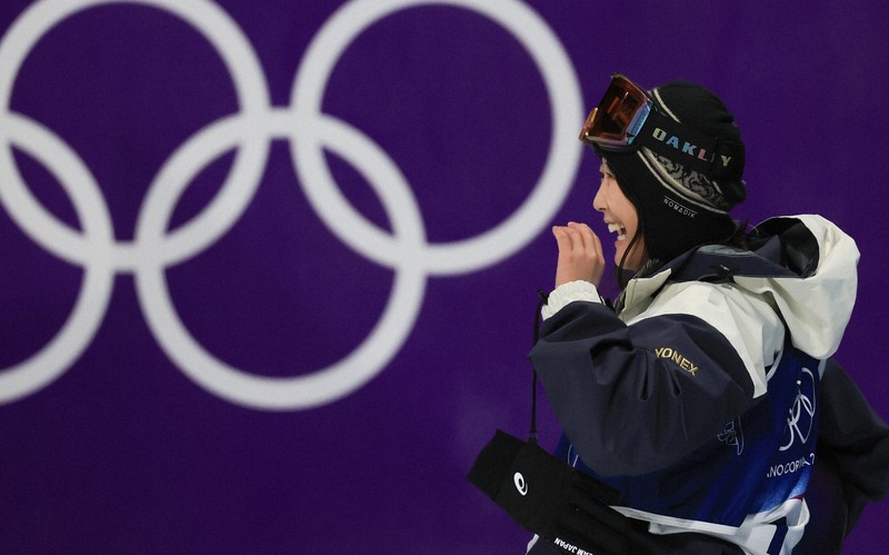 村瀬心椛が金メダル ミラノ五輪スノーボード女子ビッグエア決勝 [写真