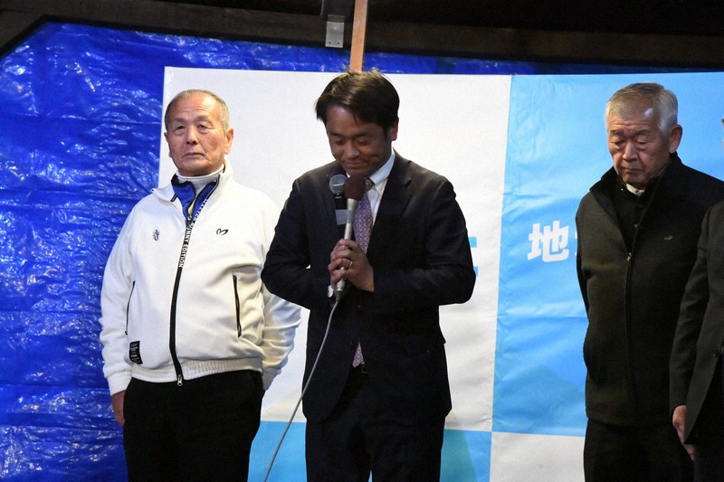 地上戦は負けていなかった」 中道見切った無所属候補の英断と誤算