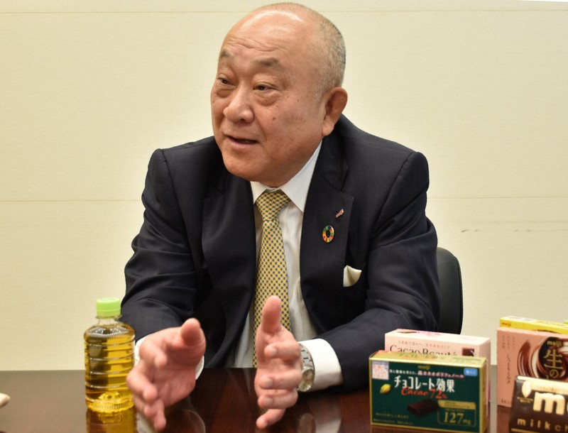 そこそこ売れるが「マイナスに作用」明治HD社長が語る老舗の危機感