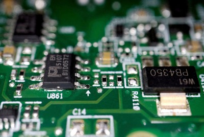 繊細な半導体の集まりが戦況を左右する　ロイター＝共同