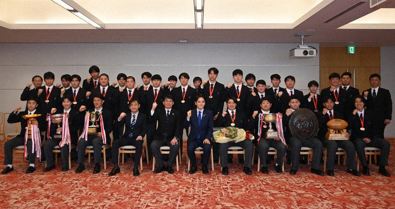 全国高校ラグビー：桐蔭学園が横浜市長を表敬 3連覇「応援に感謝