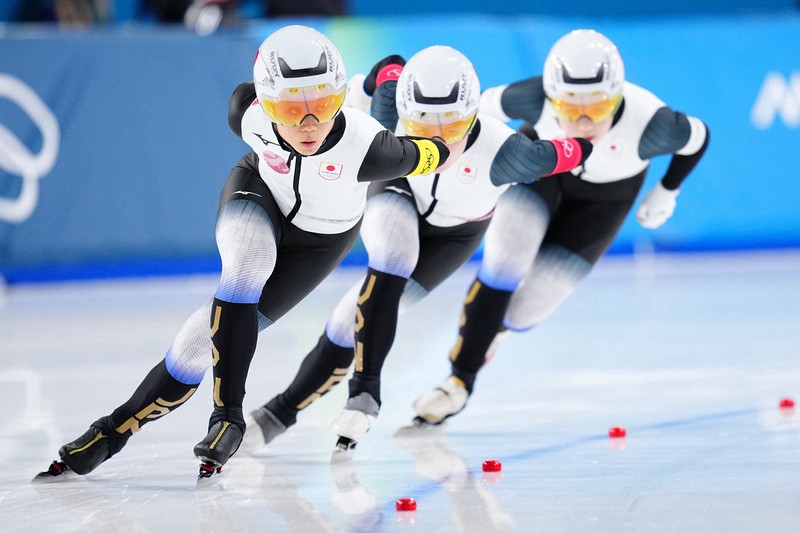 日本は準決勝に進出 スピードスケート女子団体追い抜き ミラノ