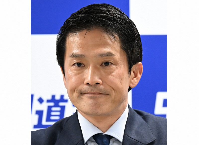 中道・小川代表就皇室典範改正案爭議向野田前代表致歉