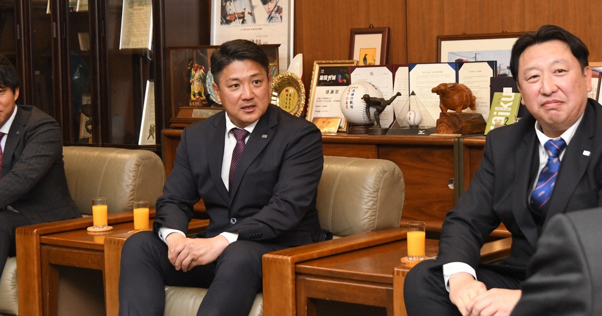 都市対抗野球の名門・東芝、今年も愛媛でキャンプイン　市長を表敬