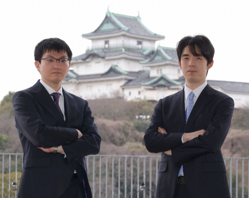第75期王将戦 第4局の初手は藤井聡太王将の2六歩 | 毎日新聞