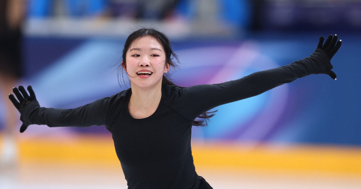 ミラノオリンピック フィギュアスケート L判 中井亜美 直筆サイン入り 生写真 このオリンピックを存分に楽しむぞ、という気持ちで