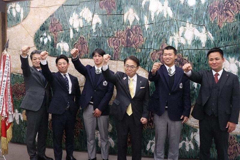 第98回選抜高校野球 中京大中京 「悔しさ胸に毎日練習」 知事に健闘